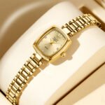 Niche Vintage Petite Gold Watch For Women - Image 4