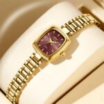 Niche Vintage Petite Gold Watch For Women - Image 9