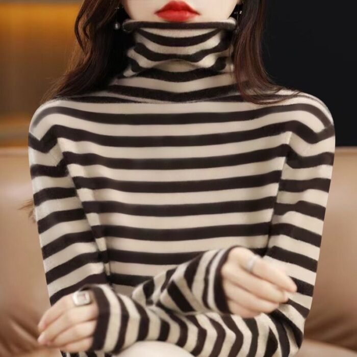 New Striped Ruffled-neck Thermal Top Made From Teddy Fleece - Image 3