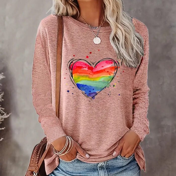Gradient Color Long Sleeve Loose Fitting Casual Top With A Round Neck And A Heart Print - Image 3