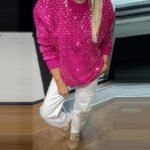 Loose-fitting Long-sleeve Top With Rhinestone Detailing - Image 3